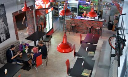 Жителю Слуцка, который по неосторожности убил парня на «Нон-Стопе», дали 1,5 года «химии»